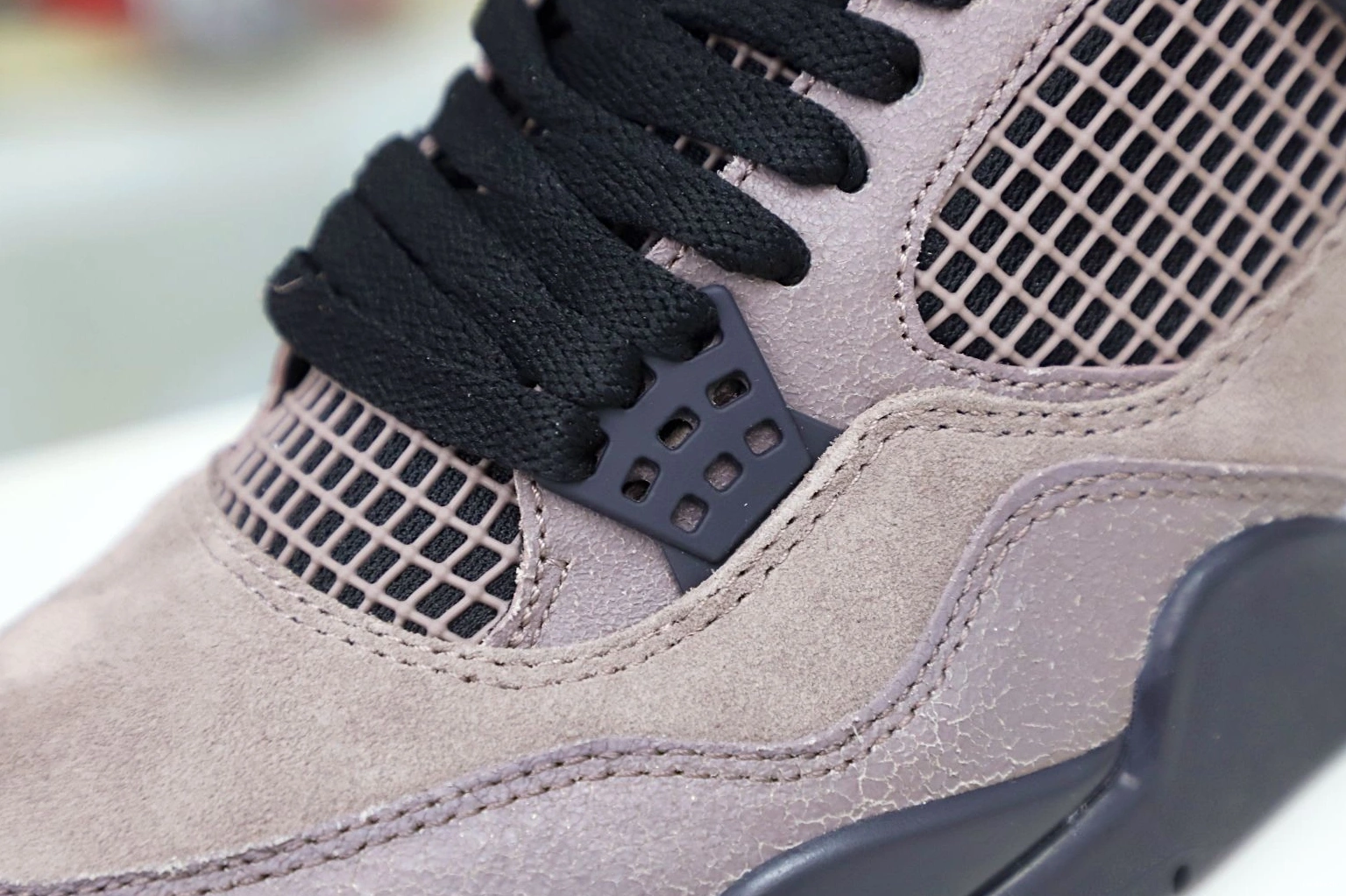 RETRO HAZE' JORDAN 4 AIR 'TAUPE 0920
